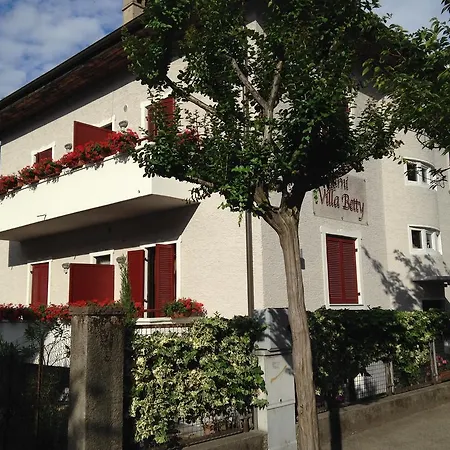 Garni Betty ميرانو