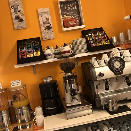 Garni Betty Bed & Breakfast 3*