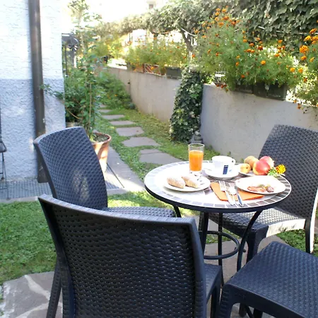 Garni Betty Bed & Breakfast 3*