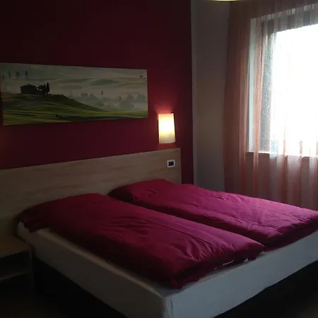 Bed and Breakfast Garni Betty