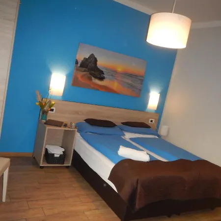 Garni Betty 3* ميرانو