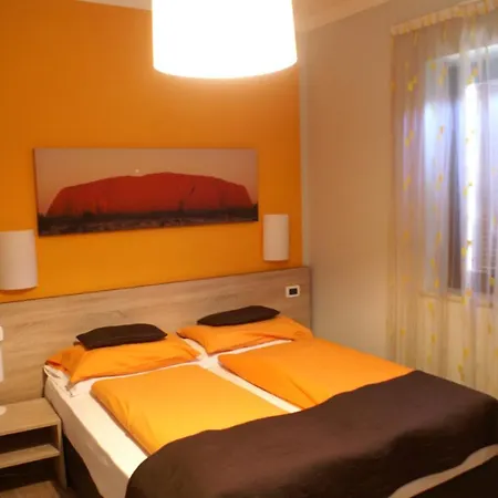 Bed & Breakfast Garni Betty Merano