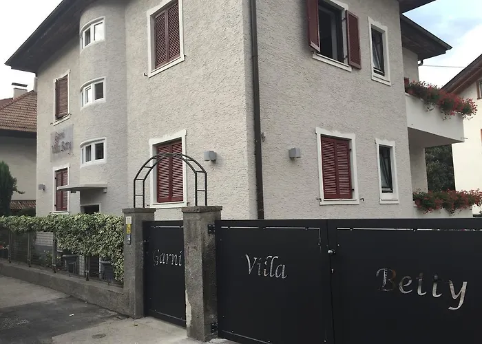 Garni Betty 3* Merano