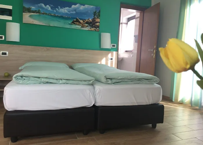 Bed & Breakfast Garni Betty