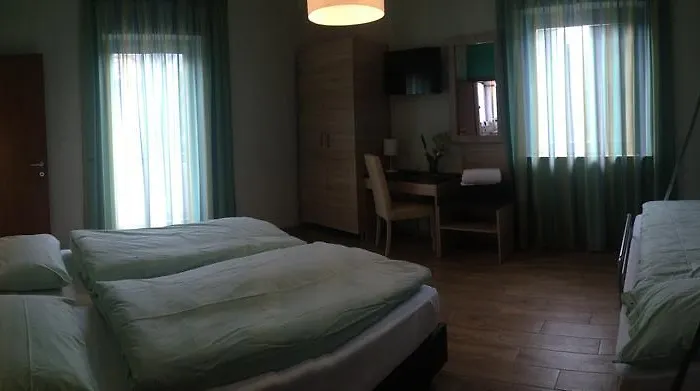 Garni Betty Bed & Breakfast Merano